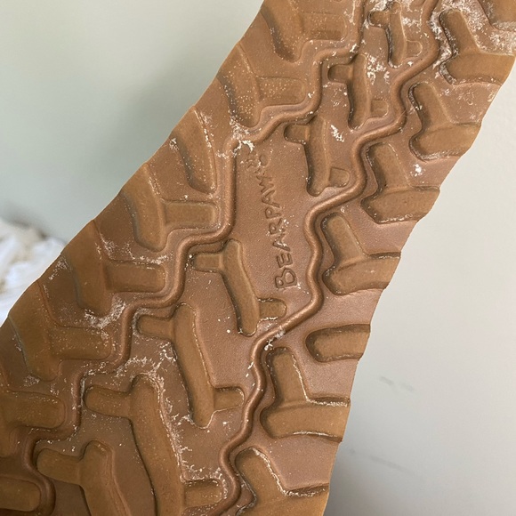 Bearpaw suede sheepskin and wool blend wedge lace up boots tan Size 8 - Picture 8 of 8